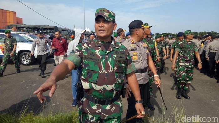 Cek Pasukan dan Alutsista, Pangdam-Kapolda Sulsel Jamin Pemilu Aman