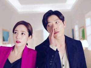10 Rekomendasi Drama Korea Komedi Romantis 2019, Bikin Ngakak sampai Baper