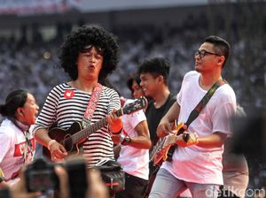 100 Gitaris Unjuk Gigi di Konser Putih Bersatu