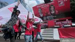 Massa Pendukung Jokowi-Maruf Amin Ramaikan Panggung Solidaritas