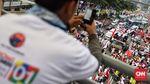 Penampakan Kubu Jokowi-Amin Penuhi Luar Stadion GBK