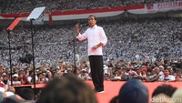 Capres petahana itu pun sempat memberikan pidato di hadapan para pendukungnya yang memenuhi Stadion Utama Gelora Bung Karno, Jakarta.Pool/Pradita Utama/detikcom.