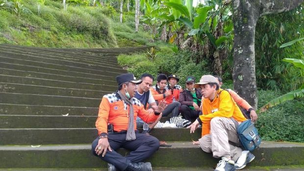 https://www.detik.com/tag/gunung-agung/?tag_from=tag_detail&_ga=2.235717574.650720546.1554693333-1882200234.1500361560