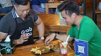 Bikin Ngiler, Baim Wong Jajan Pedas Manis di Yogyakarta