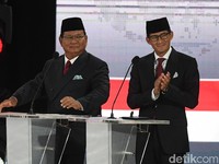 Sandi Sentil Neraca Dagang Tekor US$ 8 M, Ini Jawaban Jokowi
