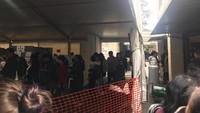 Terpantau, ada belasan ribu WNI yang mengantre sejak pagi tadi (Istimewa/Nadya)