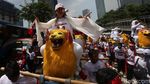 Keren! Ada Atraksi Sisingaan di Konvoi Pendukung Jokowi-Amin