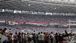 Aksi Unik Pendukung Jokowi-Maruf Amin Jelang Konser Putih Bersatu