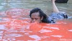 Aksi Teatrikal untuk Korban Banjir Dayeuhkolot