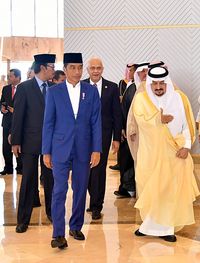 Berkunjung ke Arab, Jokowi Santap Siang dengan Raja Salman