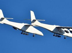 Melihat Lagi Perjalanan Pesawat Terbesar Sejagat yang Kini Dijual