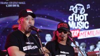 Gile lu, Ndro! Foto: Rifkianto Nugroho
