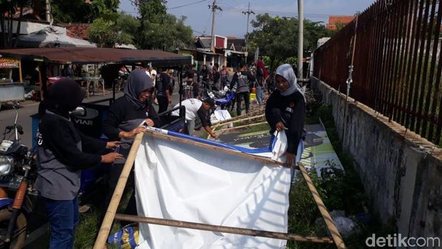 Alat peraga kampanye di Pasuruan dicopoti/,