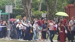 Mengular Panjang, Begini Antrean WNI yang Mau Nyoblos di Singapura