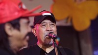 Indro menjadi leader dari penampilan itu. Foto: Rifkianto Nugroho