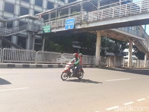 Mampang Bersih, Pamflet Kampanye Masih Ada di Sejumlah Titik di Jaksel