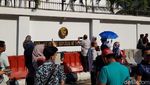 Potret WNI di Kuala Lumpur Berbondong-bondong Nyoblos di KBRI