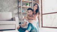 Hati-hati, Ini Tanda Kamu Terjebak FWB (Friends With Benefits)