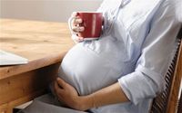 Pesan Kopi di Kafe, Wanita Hamil Ini Justru Diserang Oleh Orang Asing