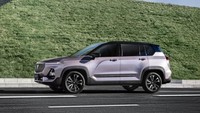 Yang pertama dalam serangkaian SUV baru, MPV, dan mobil penumpang dari Baojun untuk memenuhi permintaan yang berubah dan meningkatnya harapan pelanggan kami, seperti ditulis carscoops. Foto: Pool (carscoops)