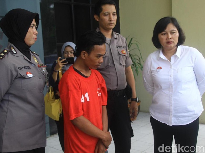 Dicekoki Miras, Remaja SMP di Surabaya Diperkosa 5 Orang Dicekoki Miras, Remaja SMP di Surabaya Diperkosa 5 Orang
