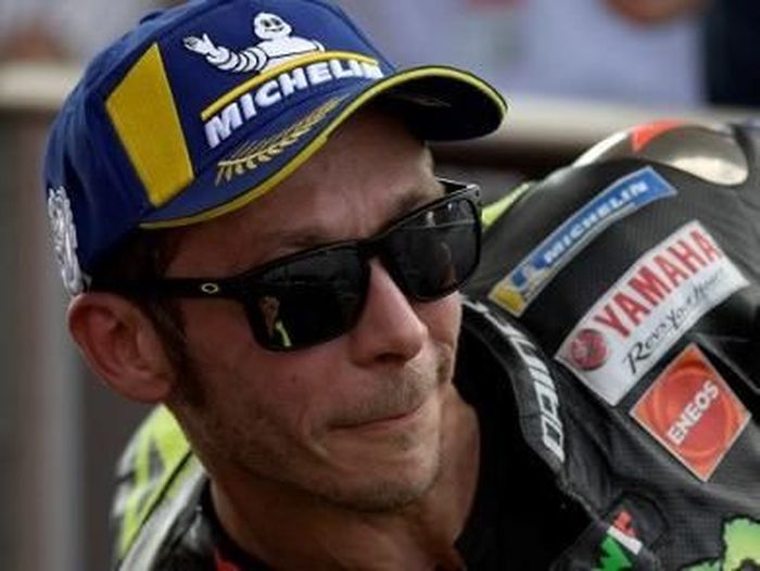 Valentino Rossi pede bisa ikut persaingan juara dunia musim ini (Juan MABROMATA / AFP)