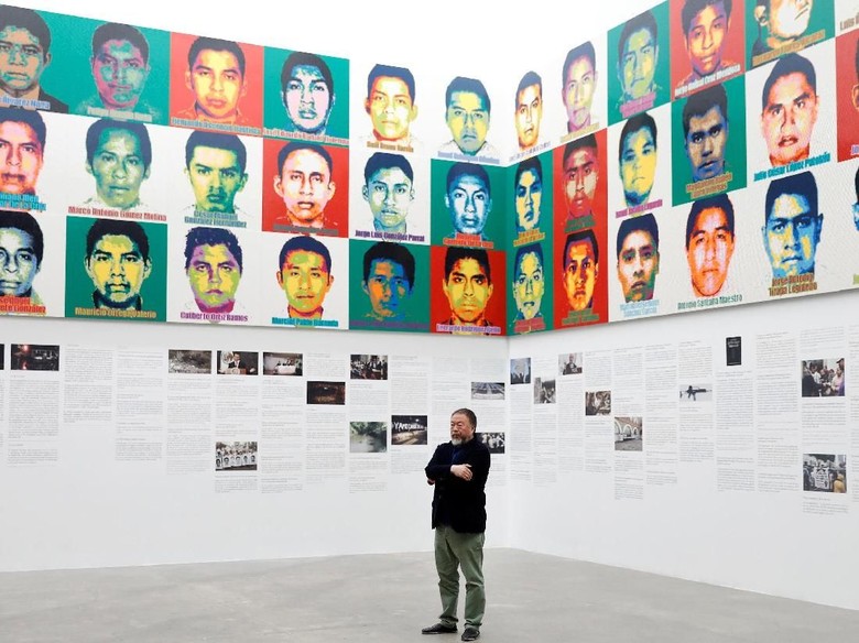 Seniman Ai Weiwei Bikin Instalasi Lego dari Kisah 43 Siswa Meksiko yang Dibunuh Seniman Ai Weiwei Bikin Instalasi Lego dari Kisah 43 Siswa Meksiko yang Dibunuh
