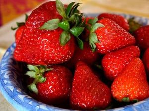 Daftar 10 Makanan Kaya Antioksidan yang Bantu Tubuh Lawan Penyakit