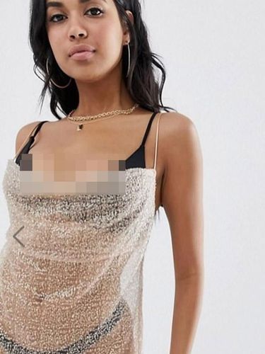 7 Produk Fashion Paling Aneh yang Pernah Dijual di 2019