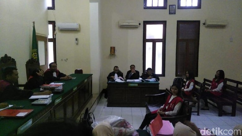 Mangkir 3 Kali Sidang, Kuasa Hukum Minta Rian Subroto Dijadikan DPO Mangkir 3 Kali Sidang, Kuasa Hukum Minta Rian Subroto Dijadikan DPO