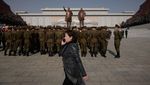 Lautan Manusia di Peringatan Kelahiran Mendiang Kim Il-Sung