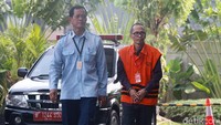 Ia diperiksa sebagai tersangka dalam kasus yang menjerat anggota DPR Romahurmuziy soal kasus dugaan suap jual-beli jabatan di Kemenag.