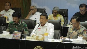 Wiranto Pimpin Rapat Pengamanan Pemilu