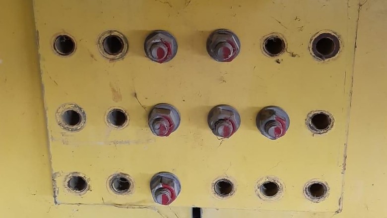 Penampakan Baut Jembatan yang Dicuri Tak Lama Usai Diresmikan Penampakan Baut Jembatan yang Dicuri Tak Lama Usai Diresmikan
