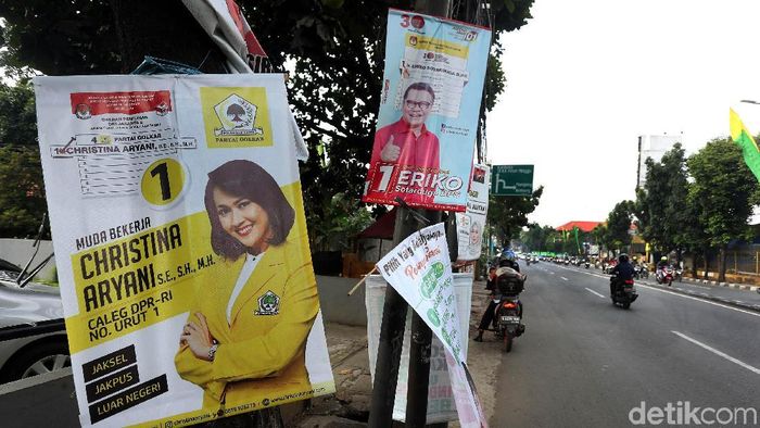 Ilustrasi baliho Kampanye/Foto: Rengga Sancaya Ilustrasi baliho Kampanye/Foto: Rengga Sancaya