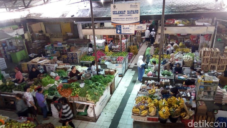 Jangan Khawatir! Pasar Tradisional Solo Tetap Buka Saat Pemilu Jangan Khawatir! Pasar Tradisional Solo Tetap Buka Saat Pemilu