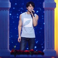 Meskipun beberapa kali gagal dalam menjalin hubungan asmara, mantan model ini tetap mendambakan memiliki jalinan cinta yang serius. Ketika aku menjadi bagian dari F4, kami tidak bisa melakukan banyak hal karena kami perlu melindungi citra kami. jadi sekarang Vic Zhou bahkan punya anak, aku benar-benar ingin punya hubungan serius, terangnya. Foto: Instagram @jerryyan143