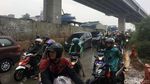 Hujan Guyur Bekasi, Jalan Kyai Haji Noer Ali Kebanjiran