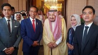Jokowi bersama keluarga sempat bertemu Raja Salman bin Abdulaziz al-Saud. (Foto: Dok. Instagram Jokowi)