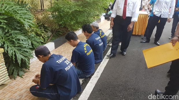 Tersangka kasus narkoba