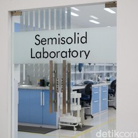 Selain itu ada pula Laboratorium Instrument, Laboratorium Product Performance, dan Laboratorium Chenical Analysis. Semua laboratorium memiliki ahli baik peneliti maupun dokter. Foto: Silmia Putri/Wolipop