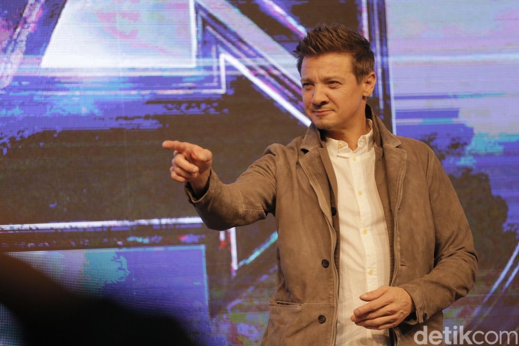 Jeremy Renner