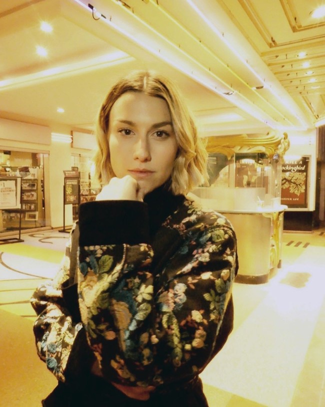 Melanie mengatakan, bisa bekerja dengan boyband sebesar BTS adalah sebuah mimpi yang jadi nyata dan pencapaian besar sepanjang karirnya. Foto: Instagram/@melaniejoyfontana