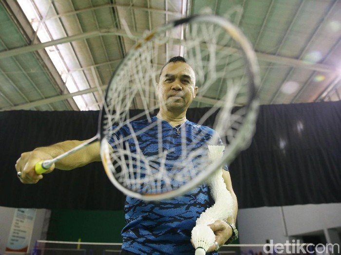 Pelatih Putri Bulutangkis Indonesia Rionny Maniaki