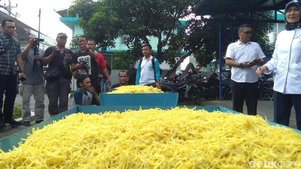 BBPOM DIY Musnahkan Mi Berformalin, Distributor Terancam 5 Tahun Bui