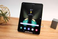 Galaxy Fold Ludes Terjual dalam Lima Menit di China