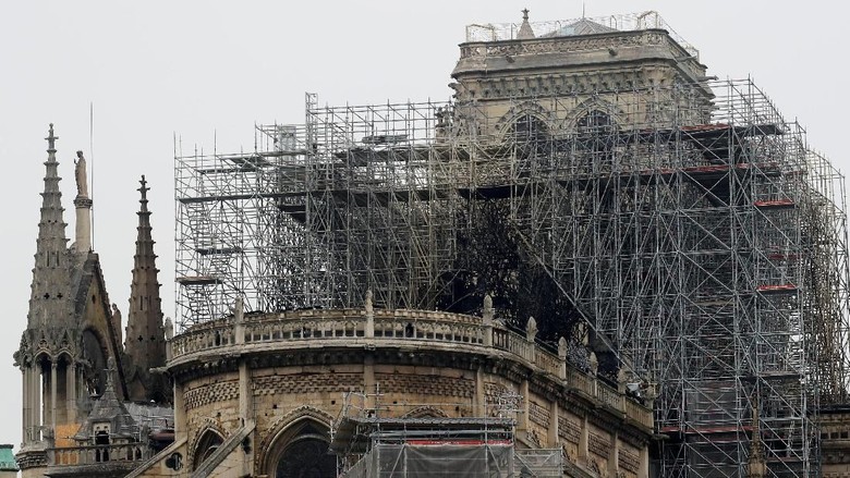Kebakaran Katedral Notre-Dame Buat Para Pemimpin Dunia Tertegun Kebakaran Katedral Notre-Dame Buat Para Pemimpin Dunia Tertegun