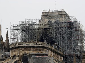 Kebakaran Katedral Notre-Dame Buat Para Pemimpin Dunia Tertegun