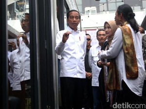 Jokowi Target Halal District Rampung 2021