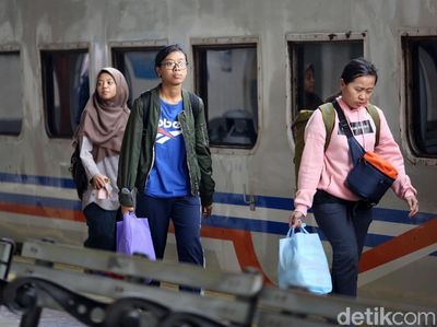 KAI Tambah 11 Kereta untuk Libur Pemilu